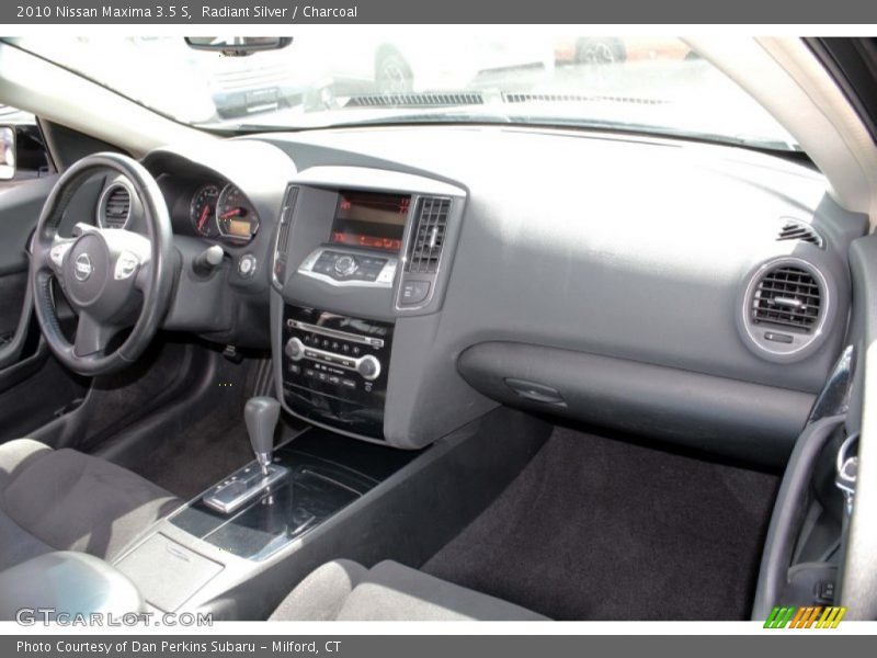Radiant Silver / Charcoal 2010 Nissan Maxima 3.5 S