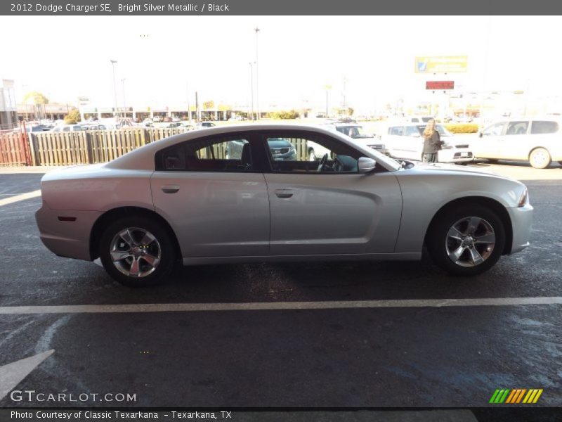 Bright Silver Metallic / Black 2012 Dodge Charger SE