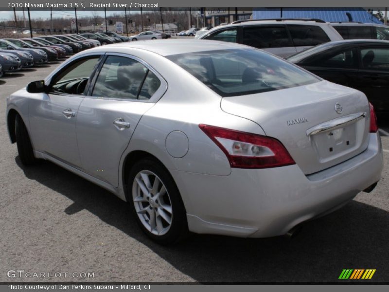 Radiant Silver / Charcoal 2010 Nissan Maxima 3.5 S