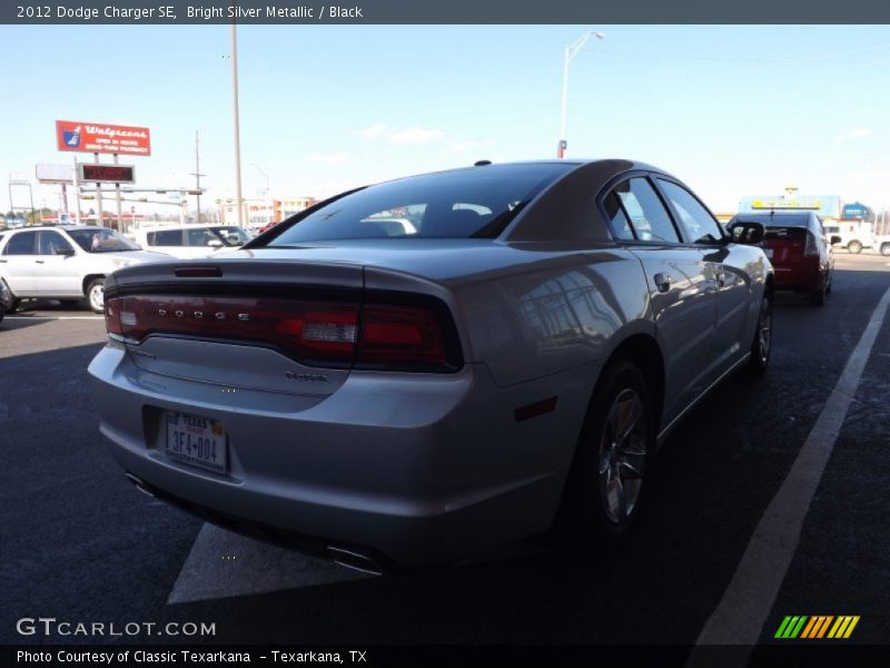 Bright Silver Metallic / Black 2012 Dodge Charger SE