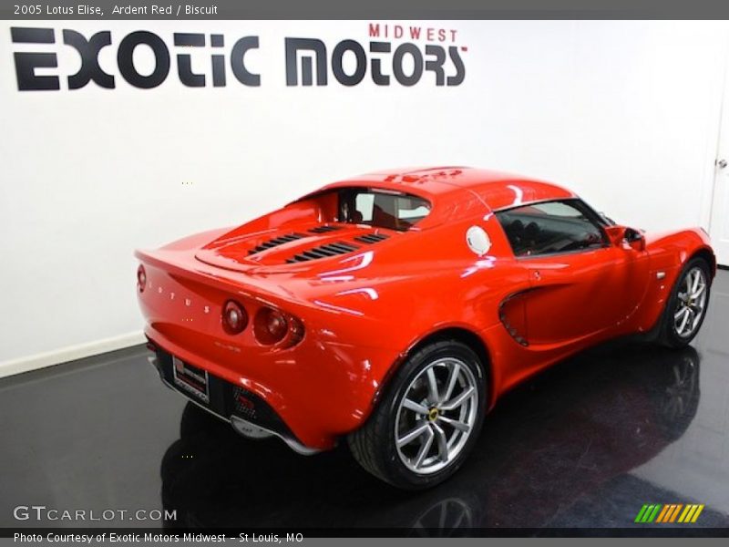 Ardent Red / Biscuit 2005 Lotus Elise