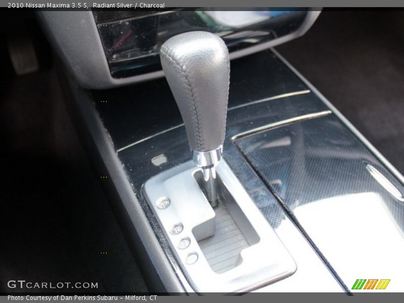 Radiant Silver / Charcoal 2010 Nissan Maxima 3.5 S
