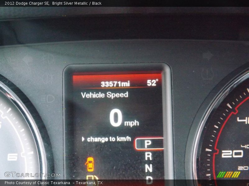Bright Silver Metallic / Black 2012 Dodge Charger SE