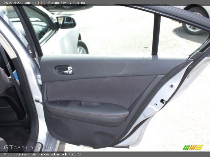 Radiant Silver / Charcoal 2010 Nissan Maxima 3.5 S