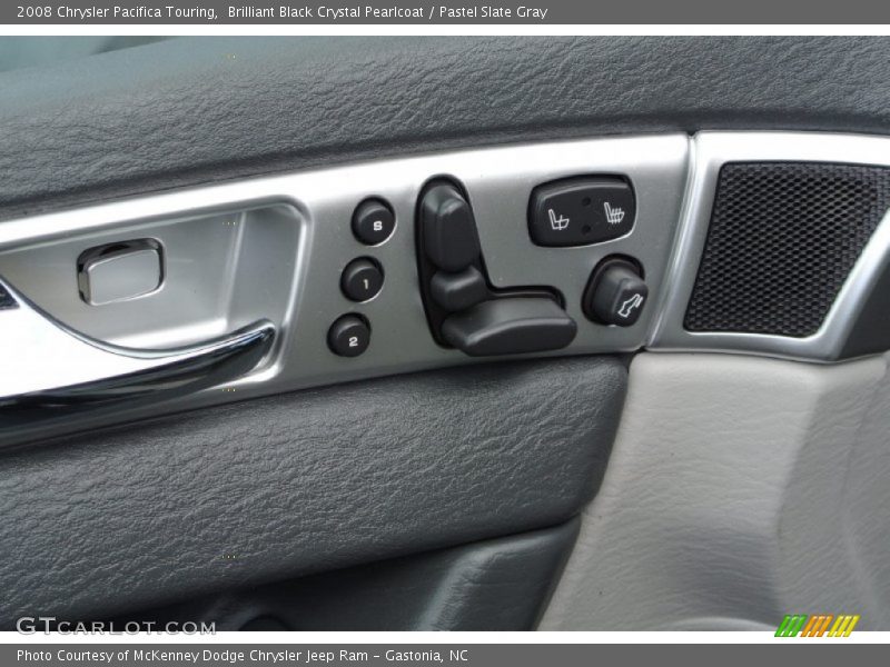 Brilliant Black Crystal Pearlcoat / Pastel Slate Gray 2008 Chrysler Pacifica Touring
