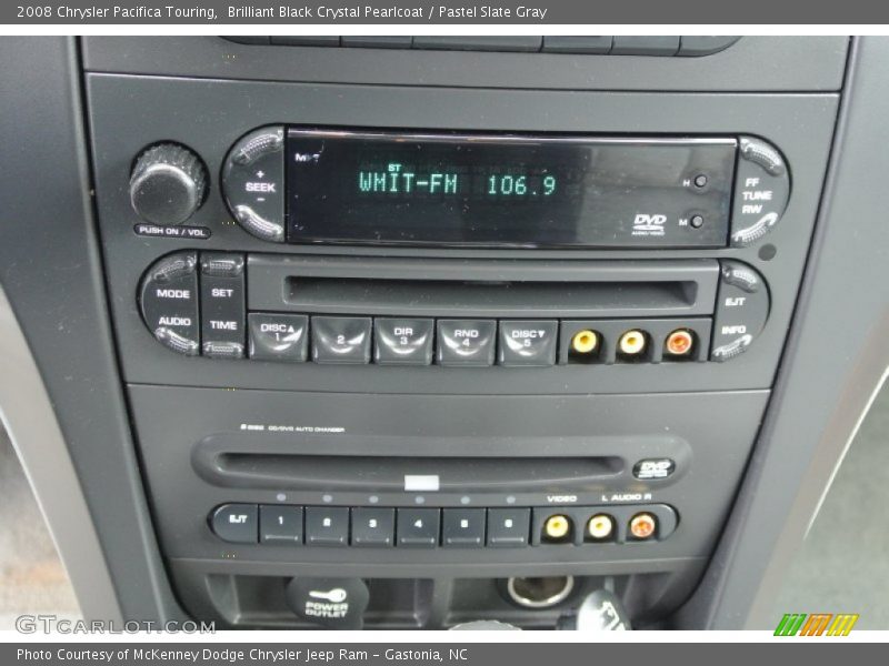 Controls of 2008 Pacifica Touring