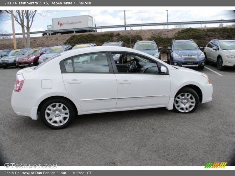 Aspen White / Charcoal 2010 Nissan Sentra 2.0 S