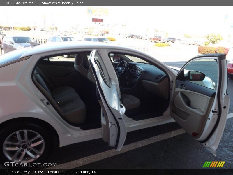 Snow White Pearl / Beige 2011 Kia Optima LX