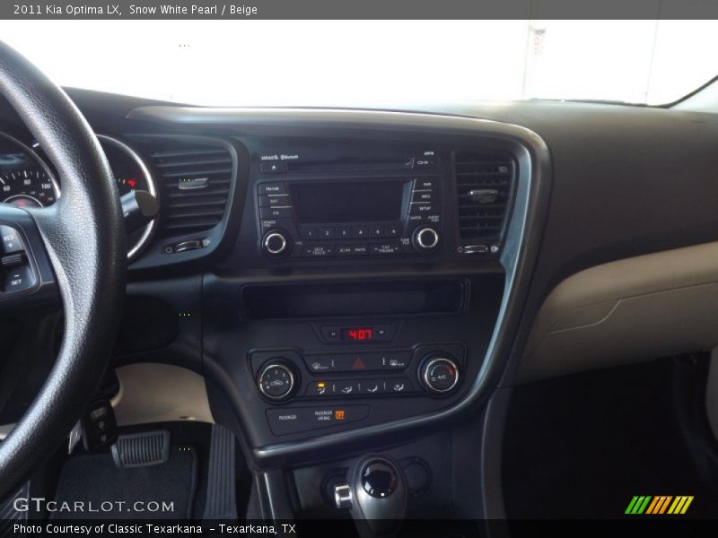 Snow White Pearl / Beige 2011 Kia Optima LX