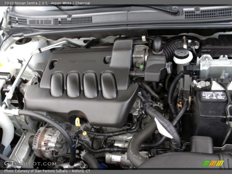 Aspen White / Charcoal 2010 Nissan Sentra 2.0 S