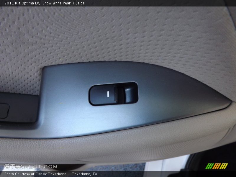 Snow White Pearl / Beige 2011 Kia Optima LX