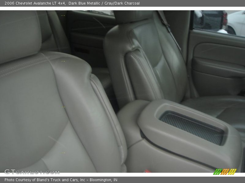 Dark Blue Metallic / Gray/Dark Charcoal 2006 Chevrolet Avalanche LT 4x4