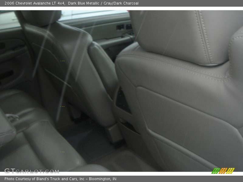 Dark Blue Metallic / Gray/Dark Charcoal 2006 Chevrolet Avalanche LT 4x4