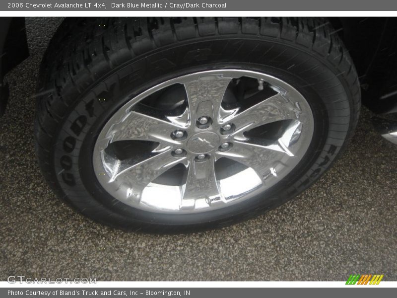 Dark Blue Metallic / Gray/Dark Charcoal 2006 Chevrolet Avalanche LT 4x4