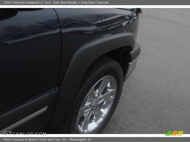 Dark Blue Metallic / Gray/Dark Charcoal 2006 Chevrolet Avalanche LT 4x4