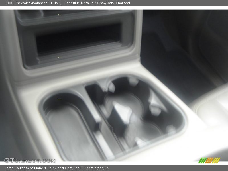 Dark Blue Metallic / Gray/Dark Charcoal 2006 Chevrolet Avalanche LT 4x4