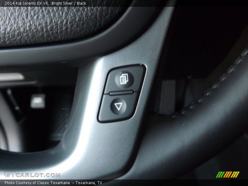 Bright Silver / Black 2014 Kia Sorento EX V6