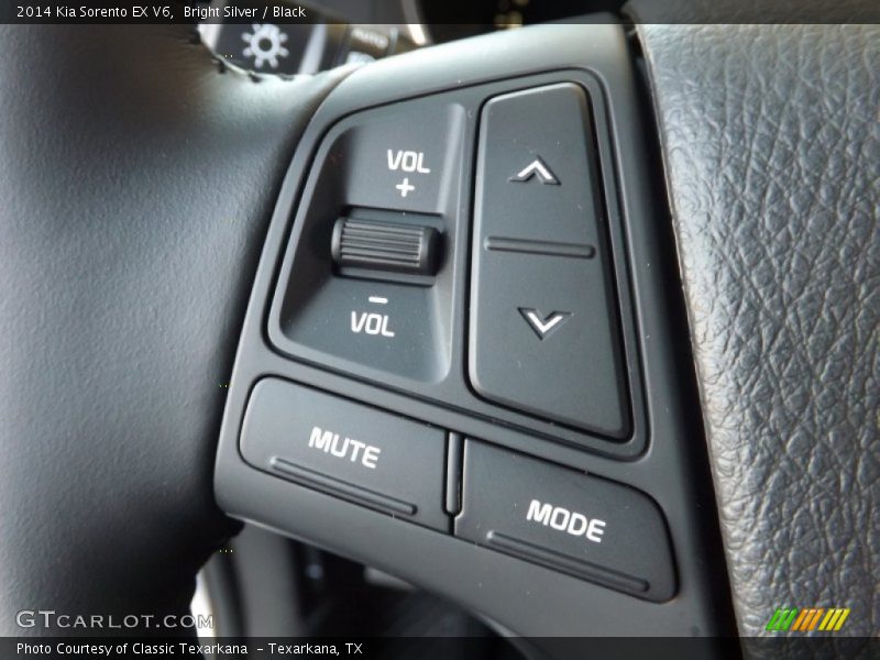 Bright Silver / Black 2014 Kia Sorento EX V6