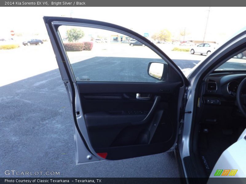 Bright Silver / Black 2014 Kia Sorento EX V6