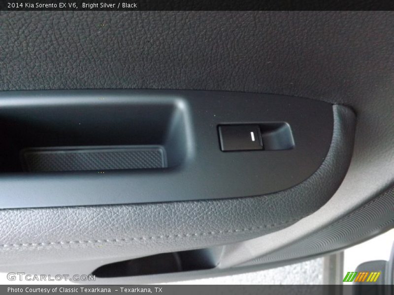 Bright Silver / Black 2014 Kia Sorento EX V6