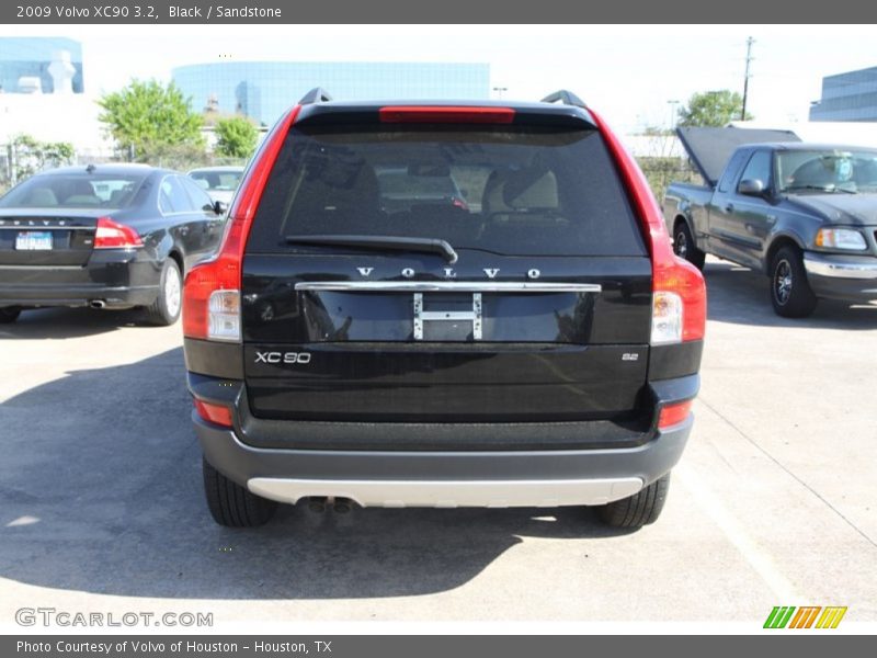Black / Sandstone 2009 Volvo XC90 3.2
