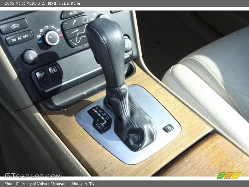 Black / Sandstone 2009 Volvo XC90 3.2