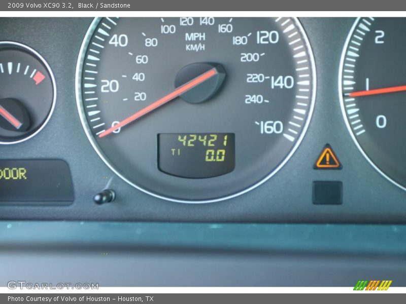 Black / Sandstone 2009 Volvo XC90 3.2