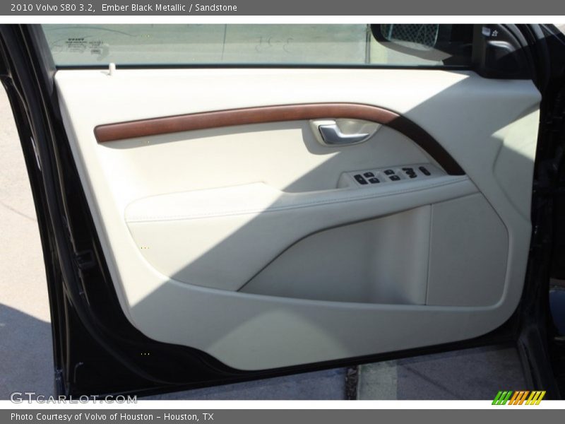Ember Black Metallic / Sandstone 2010 Volvo S80 3.2
