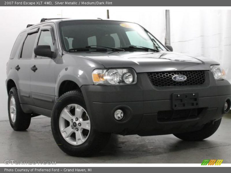 Silver Metallic / Medium/Dark Flint 2007 Ford Escape XLT 4WD