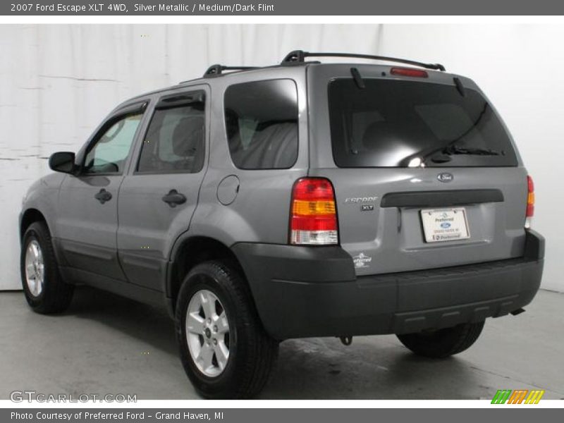 Silver Metallic / Medium/Dark Flint 2007 Ford Escape XLT 4WD