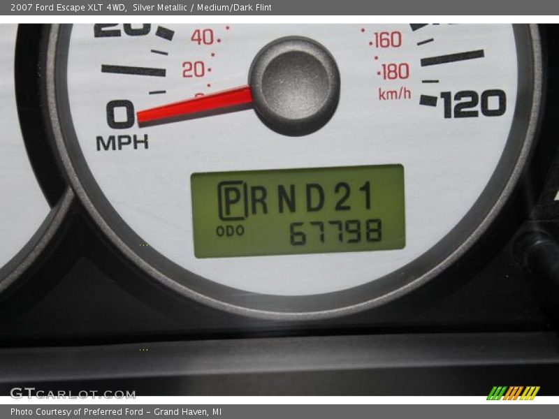 Silver Metallic / Medium/Dark Flint 2007 Ford Escape XLT 4WD