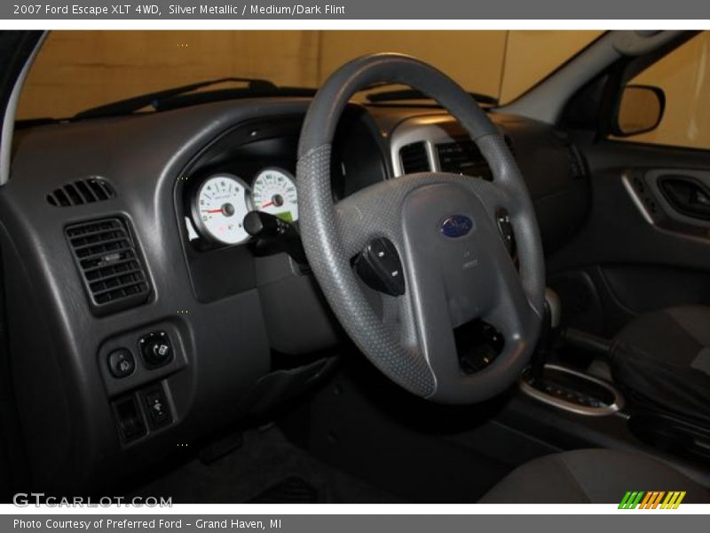 Silver Metallic / Medium/Dark Flint 2007 Ford Escape XLT 4WD