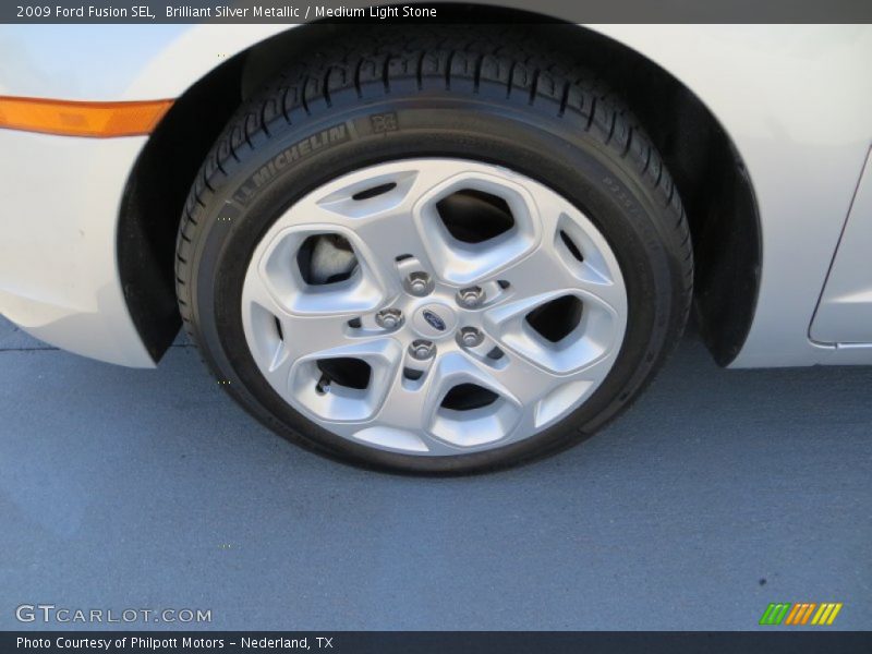 Brilliant Silver Metallic / Medium Light Stone 2009 Ford Fusion SEL