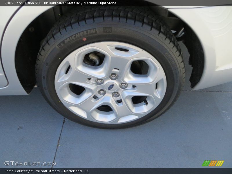 Brilliant Silver Metallic / Medium Light Stone 2009 Ford Fusion SEL