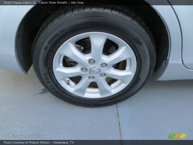 Classic Silver Metallic / Ash Gray 2010 Toyota Camry LE