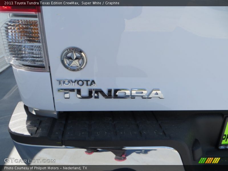 Super White / Graphite 2013 Toyota Tundra Texas Edition CrewMax