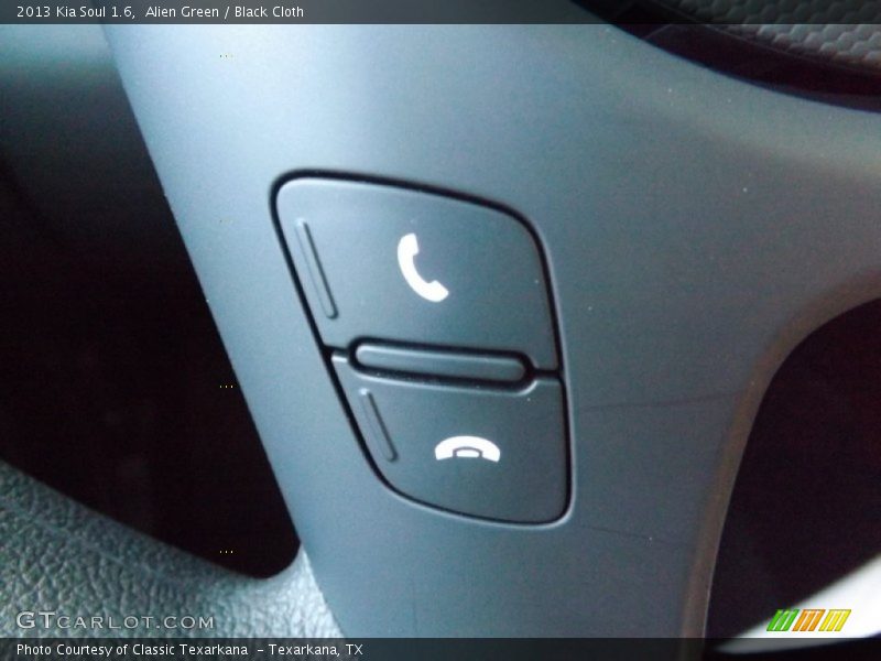 Alien Green / Black Cloth 2013 Kia Soul 1.6