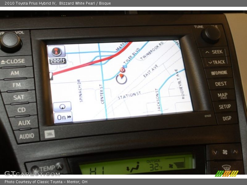 Blizzard White Pearl / Bisque 2010 Toyota Prius Hybrid IV