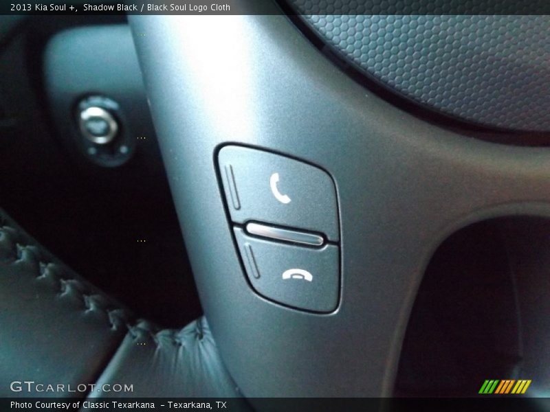 Shadow Black / Black Soul Logo Cloth 2013 Kia Soul +