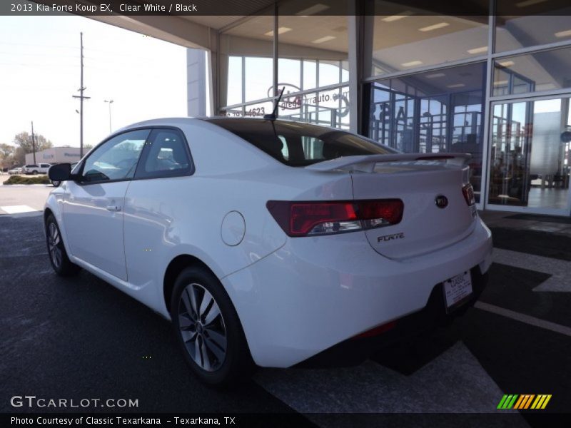 Clear White / Black 2013 Kia Forte Koup EX