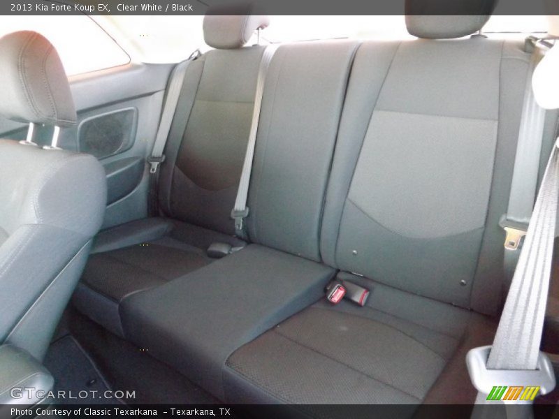 Clear White / Black 2013 Kia Forte Koup EX