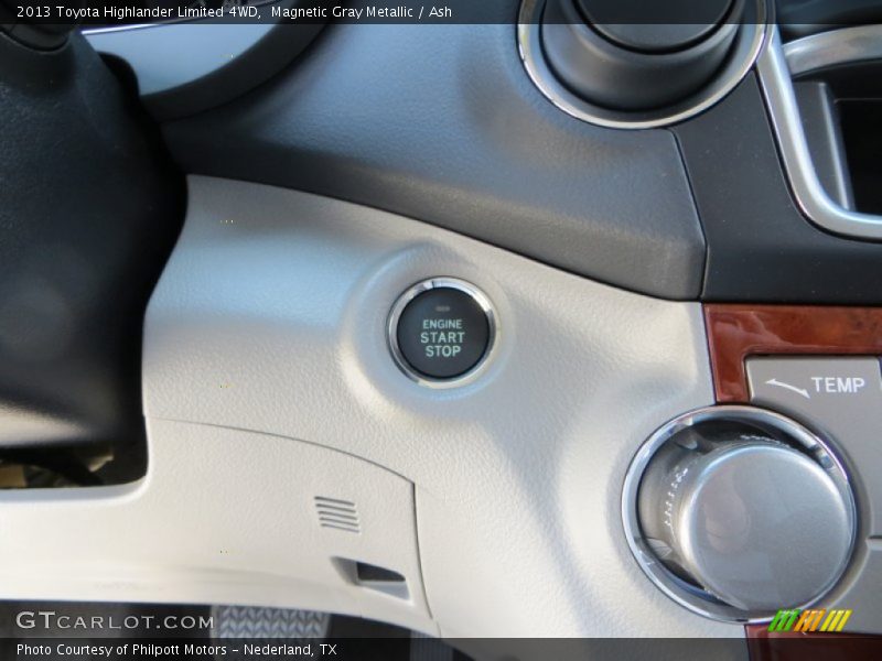 Magnetic Gray Metallic / Ash 2013 Toyota Highlander Limited 4WD