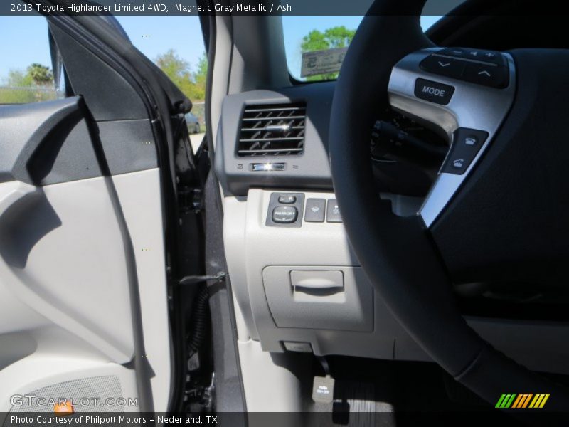 Magnetic Gray Metallic / Ash 2013 Toyota Highlander Limited 4WD
