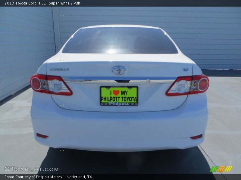 Super White / Ash 2013 Toyota Corolla LE