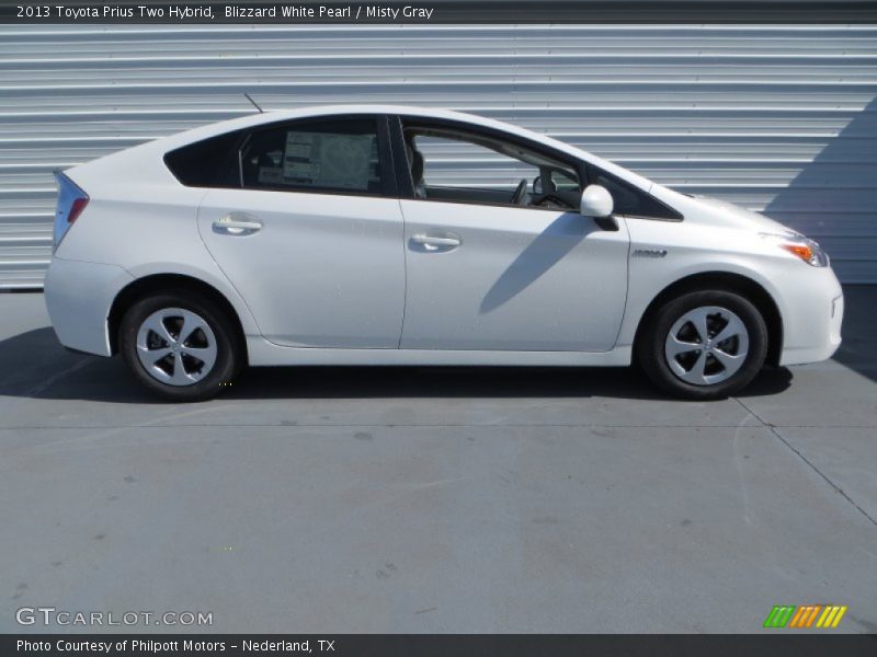 Blizzard White Pearl / Misty Gray 2013 Toyota Prius Two Hybrid