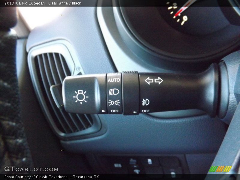 Clear White / Black 2013 Kia Rio EX Sedan