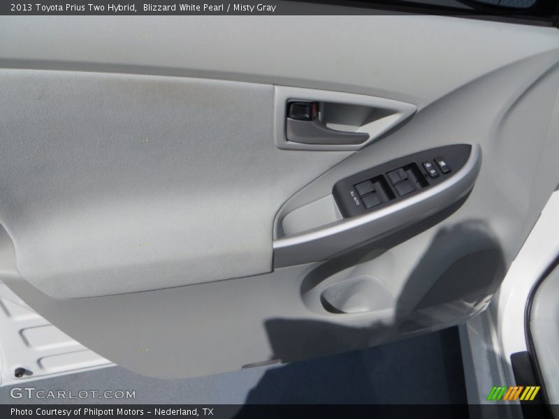 Blizzard White Pearl / Misty Gray 2013 Toyota Prius Two Hybrid