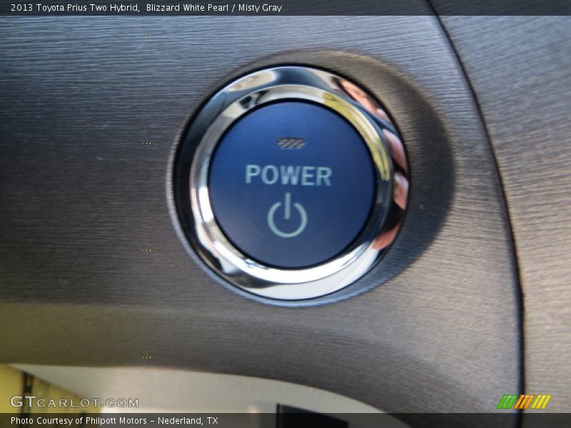 Blizzard White Pearl / Misty Gray 2013 Toyota Prius Two Hybrid