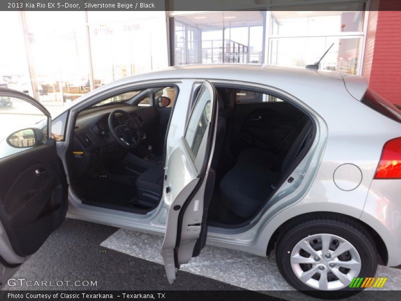 Silverstone Beige / Black 2013 Kia Rio EX 5-Door