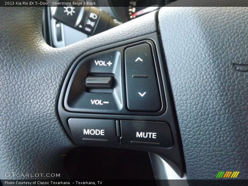 Silverstone Beige / Black 2013 Kia Rio EX 5-Door